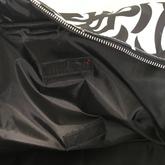 Overnight Bags- 2 Different Style Bags for 1 Price - Picture 3 of 11